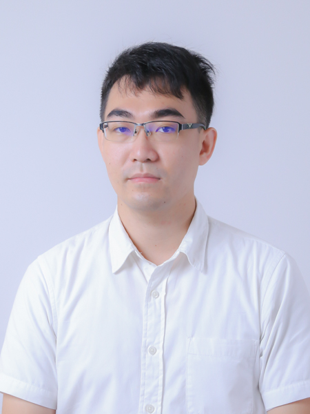 XXX教授近照